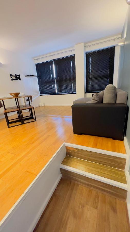Charming 1-Bedroom Apartment In Woolwich Londýn Exteriér fotografie